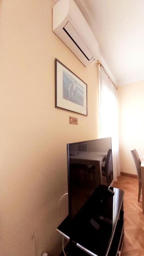 Apartamento En Retiro Apartment Madrid Luaran gambar